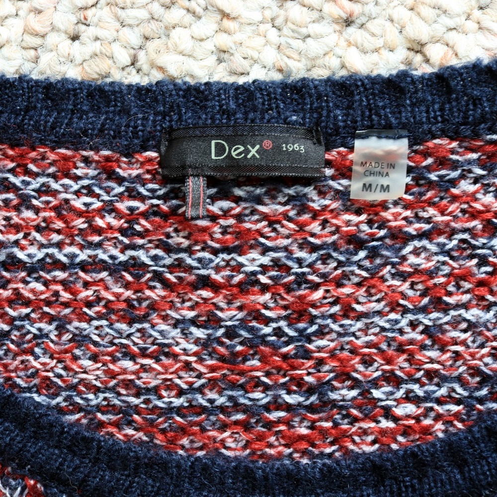 Size M Dex Blue & Red Sweater - Picture 3 of 4